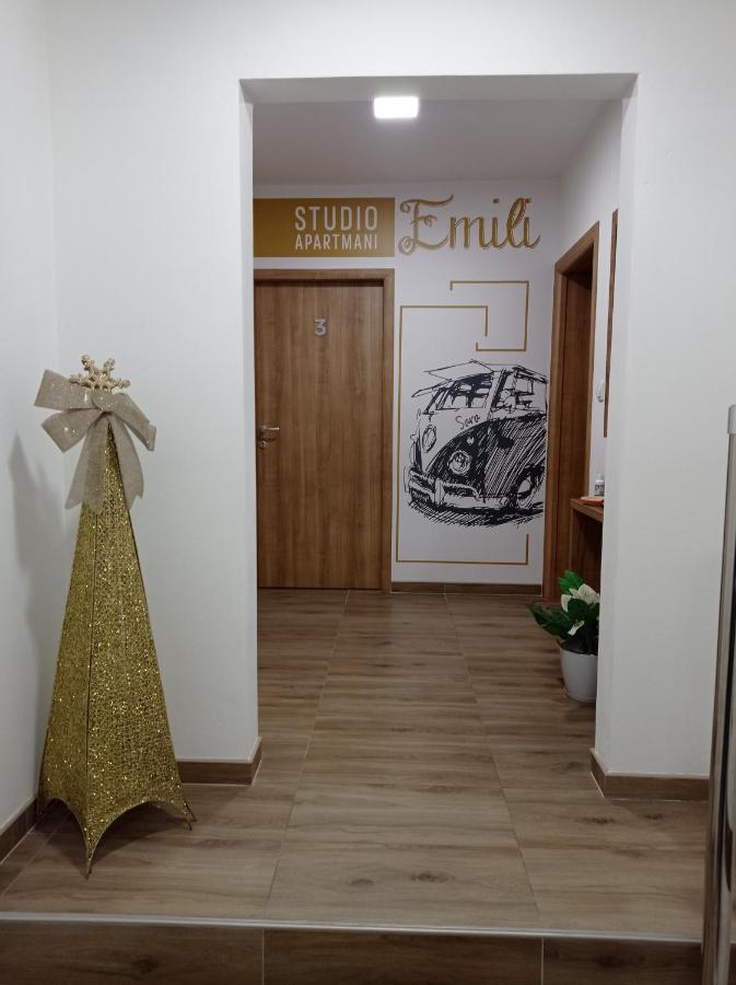 Studio Apartmani Emili Apartman Br 2 Bijeljina Exterior foto